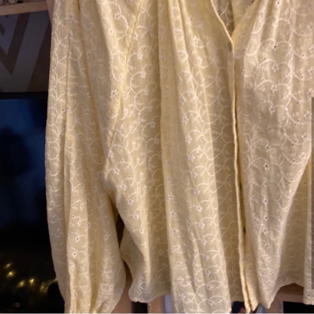 Final Price Accepted Embroidered Top - image 2